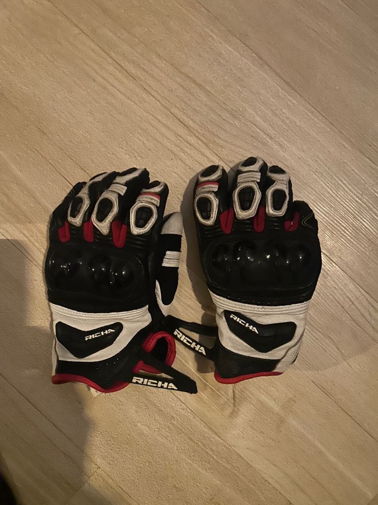 Richa motorcycle gloves 