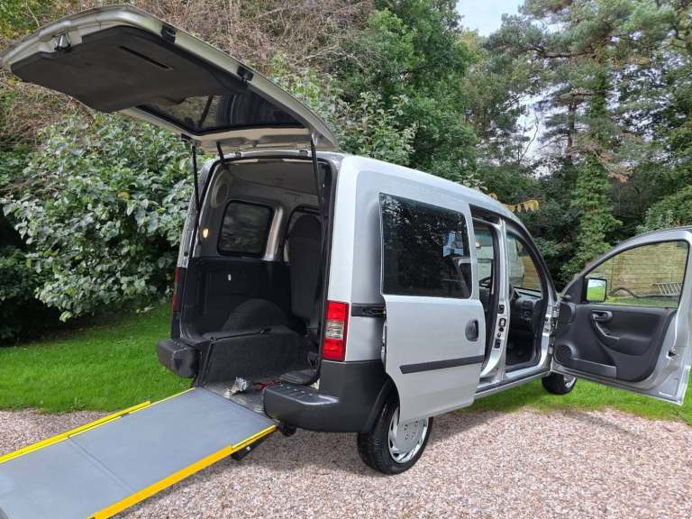 2009 Vauxhall Combo 1.4i  + Four Seater Wheelchair Accessible Vehicle  Wheelchair Accessible Vehi...
