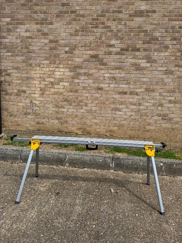 Dewalt mitre saw stand 