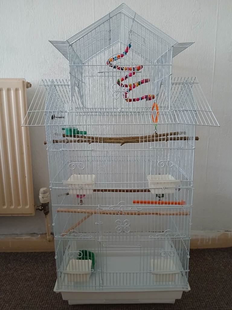 YML Amazon Pagoda metal large white bird cage - used