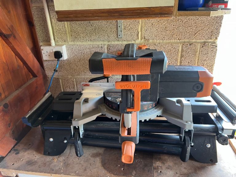 Evolution 255mm Mitre Saw with Stand