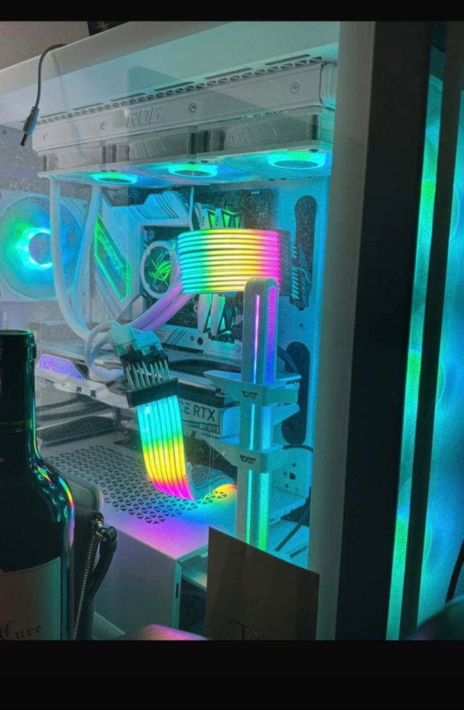 White RTX 4070 Super Gaming PC with i7-12700F, 64GB RAM