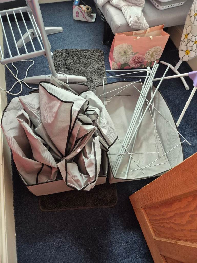  Free to collector - Fabric/canvas wardrobe with 2 drawers