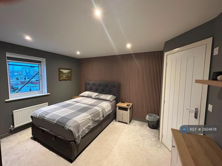 1 bedroom in Davidson Close, Ipswich, IP2 (#2924878)