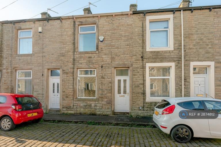 2 bedroom house in Joseph St, Nelson, BB9 (2 bed) (#2874812)