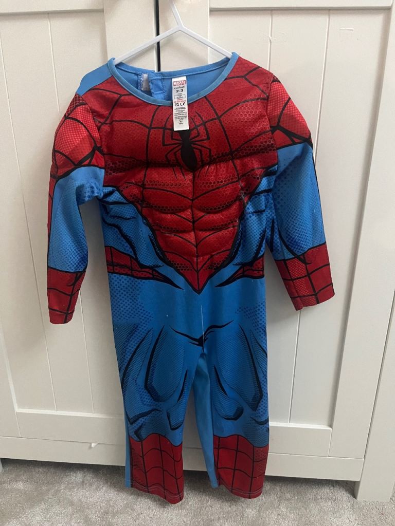 Spider man costume