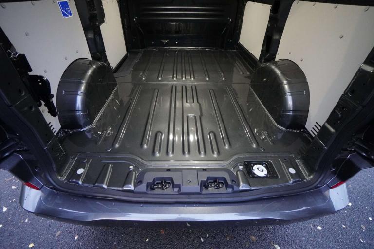 2025 Volkswagen Transporter 2.0 Transporter T28 Commerce Pro TDI + Delivery Miles + VW 5 Plus Pan...