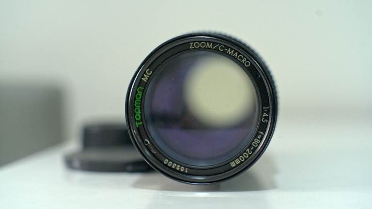 80-200mm Topman MC Zoom/C-Macro M42 Mount Camera Lens with Caps – Good Condition