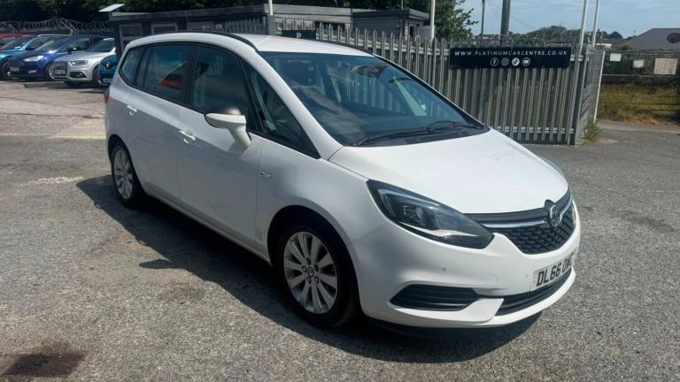 2016 Vauxhall Zafira DESIGN MPV Petrol Manual