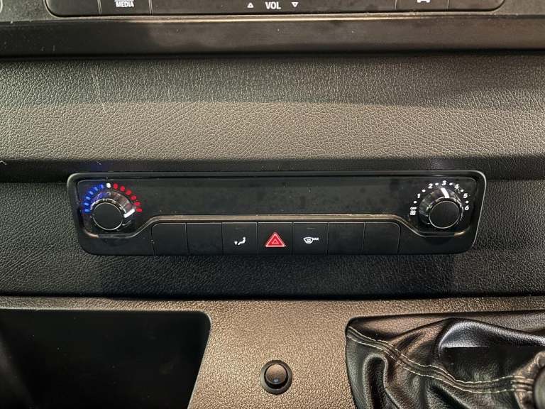 2022 Mercedes-Benz Sprinter 3.5t H2 Progressive Van PANEL VAN DIESEL Manual