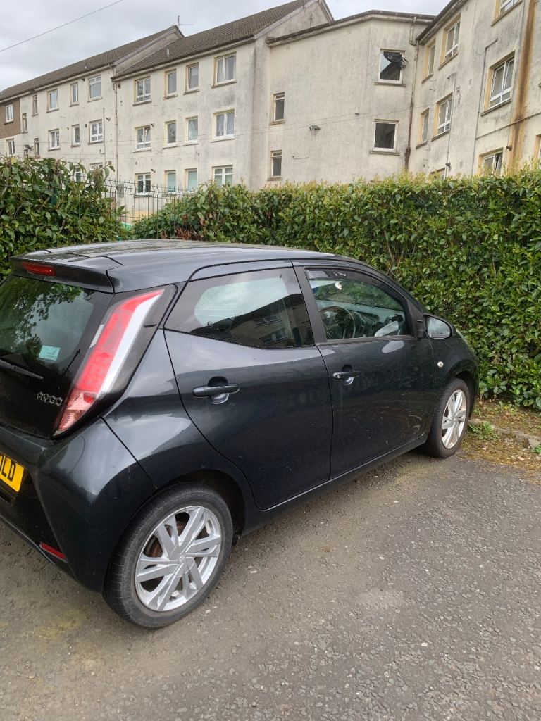 Toyota, AYGO, Hatchback, 2016, Manual, 998 (cc), 5 doors
