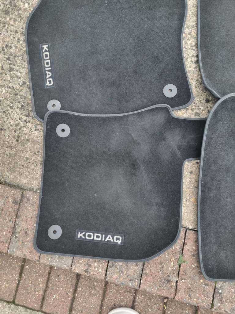 Skoda kodiaq official carpet car mats 