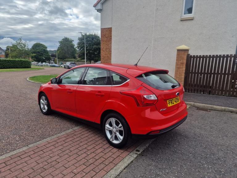 Ford, FOCUS, Hatchback, 2013, Automatic 1596 (cc), 5 doors