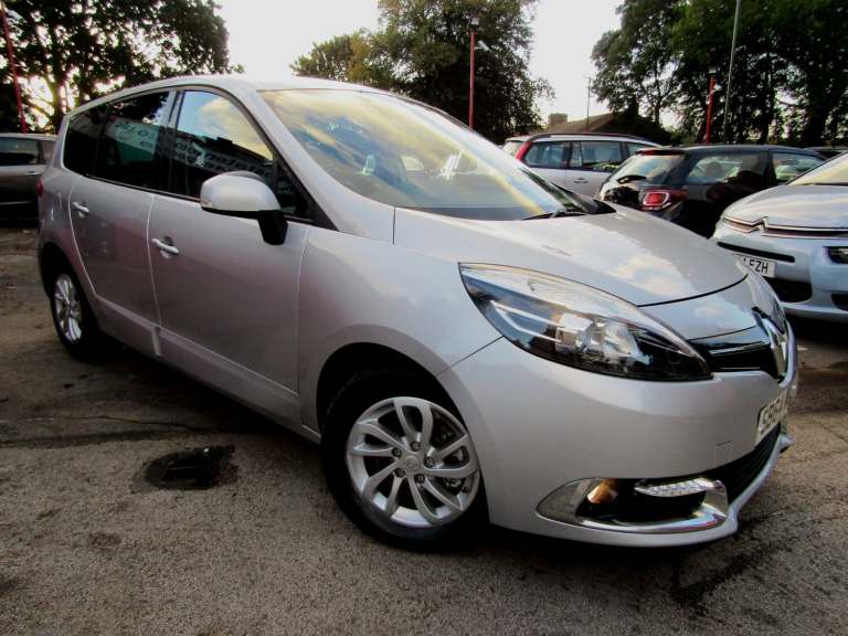 2014 Renault Grand Scenic 1.5 dCi Dynamique TomTom Energy 5dr [Start Stop] MPV Diesel Manual