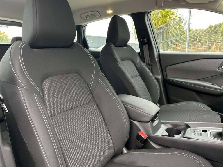 2025 Nissan Qashqai 1.3 DiG-T MH Acenta Premium 5dr HATCHBACK PETROL Manual