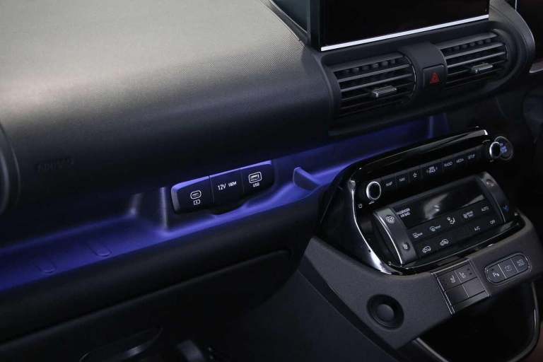 2025 Hyundai INSTER 85kW 02 49kWh 5dr Auto HATCHBACK ELECTRIC Automatic