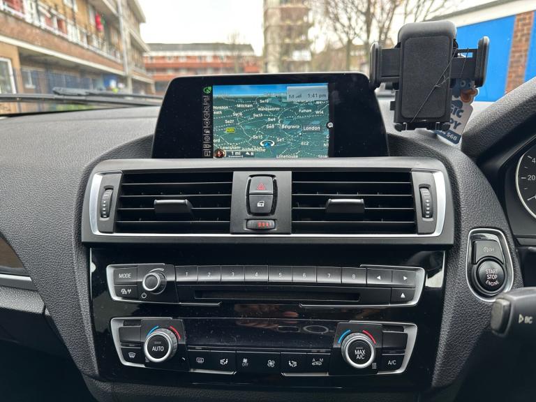 2015 BMW 1 Series 118i [1.5] Sport 5dr HATCHBACK Petrol Manual