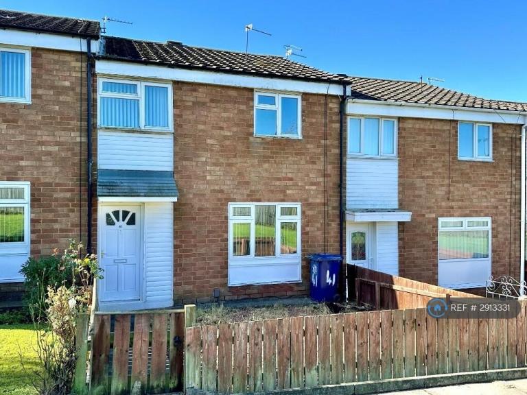 3 bedroom house in Moorcock Close, Middlesbrough, TS6 (3 bed) (#2913331)