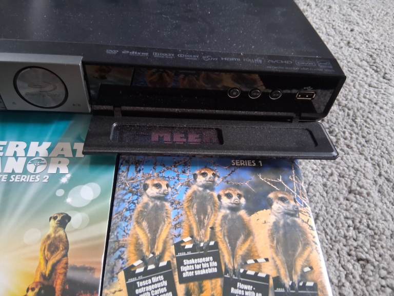 LG DVD Player with Remote and Bonus DVDs