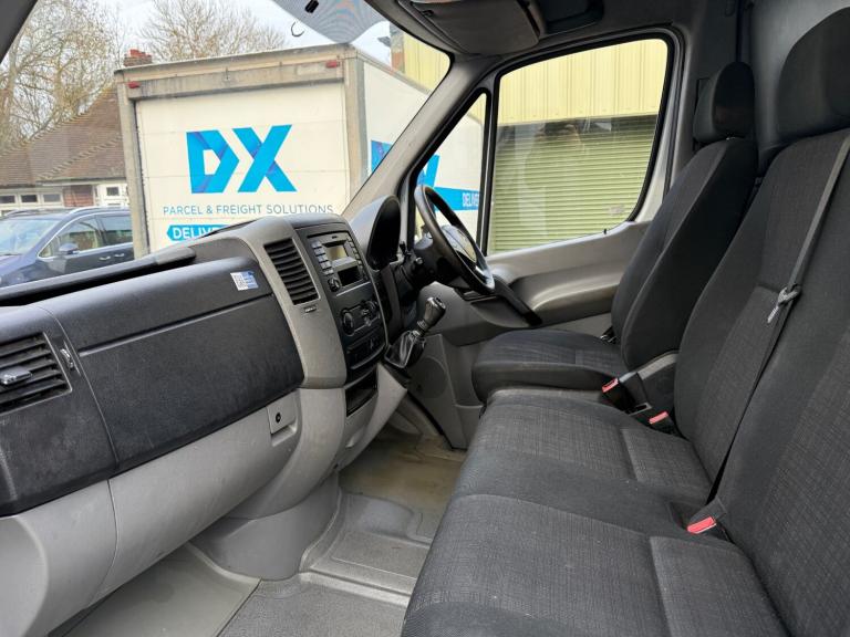 2018 MERCEDES SPRINTER 2.1L DIESEL WHITE MANUAL MWB LOW ROOF PANEL VAN - 194K
