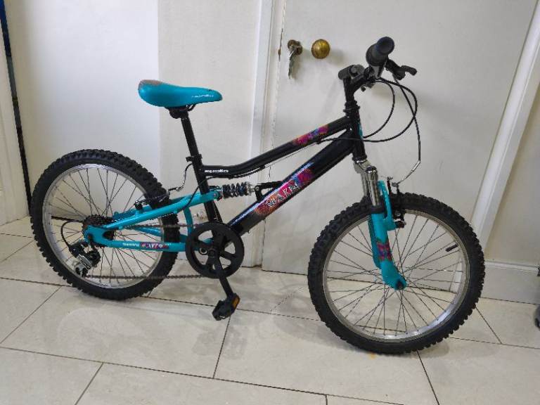 Girls bike 6-8