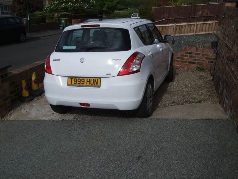 Suzuki, SWIFT, Hatchback, 2013, Manual, 1242 (cc), 5 doors 4x4