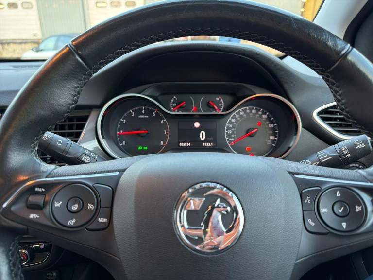 2022 Vauxhall Crossland Ultimate Turbo HATCHBACK Petrol Manual