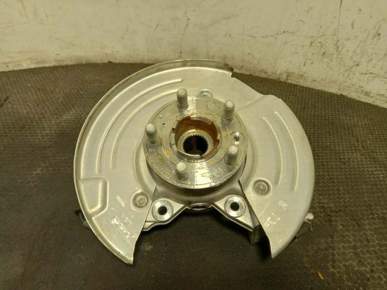 Landrover Range Rover Evoque Wheel Hub Stub Axle O/S 2019-2026 1.5l Petrol Rear