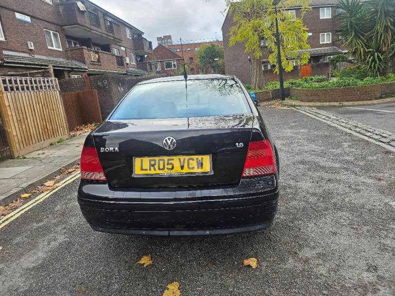 Volkswagen, BORA, Saloon, 2005, Automatic, 1595 (cc), 4 doors