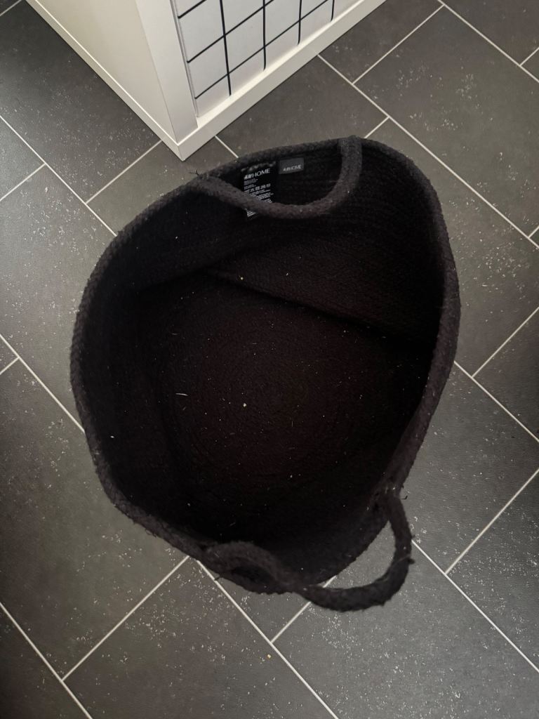 Small H&M Storage basket 