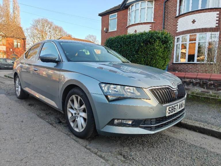Skoda, SUPERB, Hatchback, 2017, Manual, 1968 (cc), 5 doors