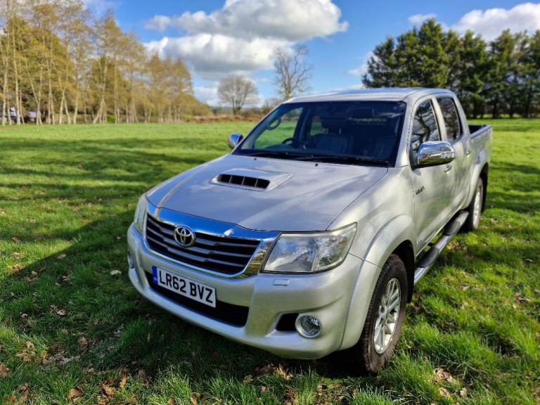 Toyota, HILUX, Pick Up, 2012, Automatic, 2982 (cc)