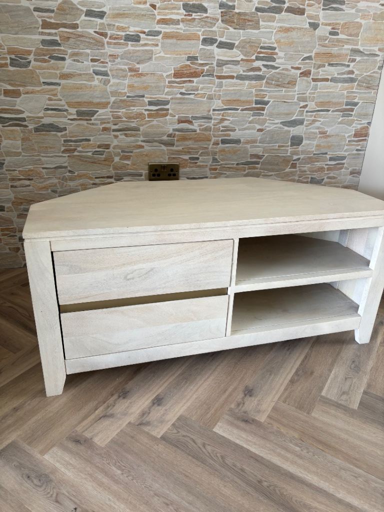 Corner Tv Unit