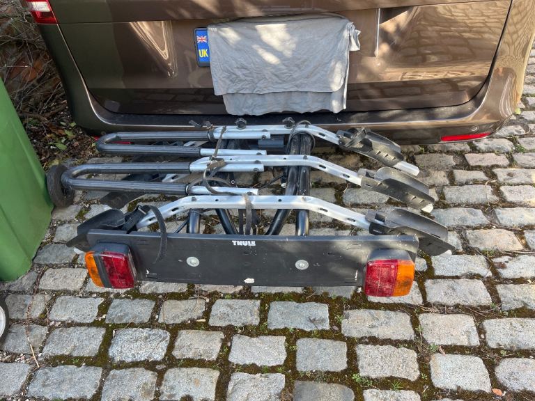 Thule 3 cycle towbar mounted carrier