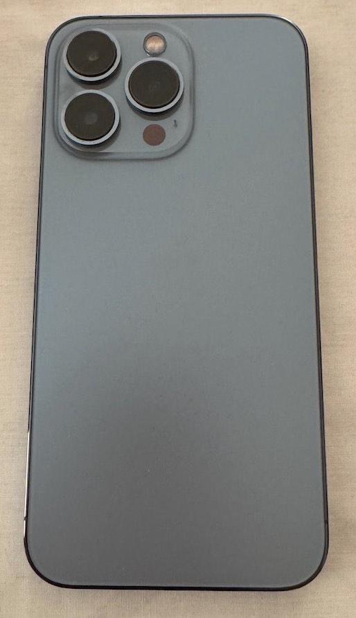Apple iPhone 13 Pro (128GB) in Sierra Blue - immaculate, 98% battery health