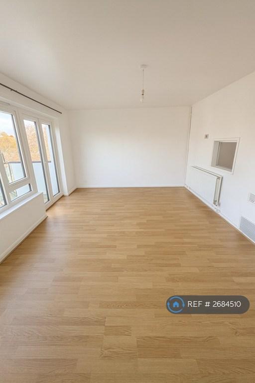 2 bedroom flat in Brill House, London, NW10 (2 bed) (#2684510)