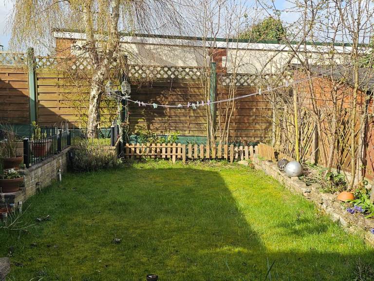  garden patio wooden fencing things 