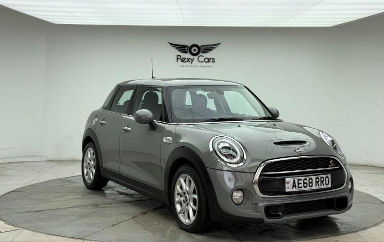 MINI HATCH 2.0 Cooper S Steptronic Euro 6 (s/s) 5dr 2018