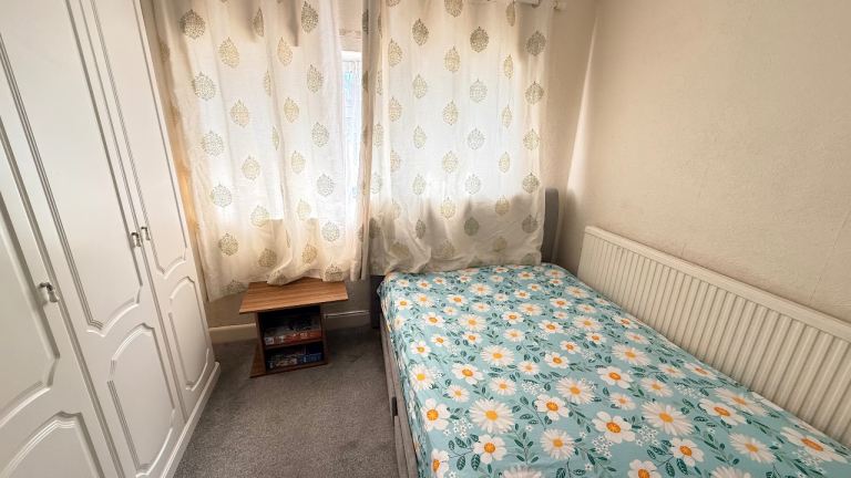 Double room for rent