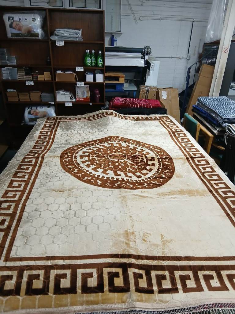 Large size rugs 