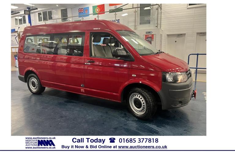 2012 Volkswagen Transporter T32 2.0TDI 140PS 4MOTION AWD/4X4 LWB 12 SEAT MINIBUS. ---------------...
