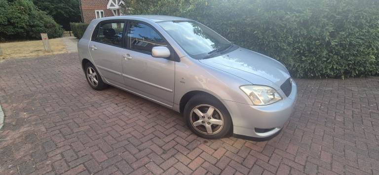 Toyota Corolla 1.4 Petrol 2003 – MOT Until October – 122,558 Miles – £850