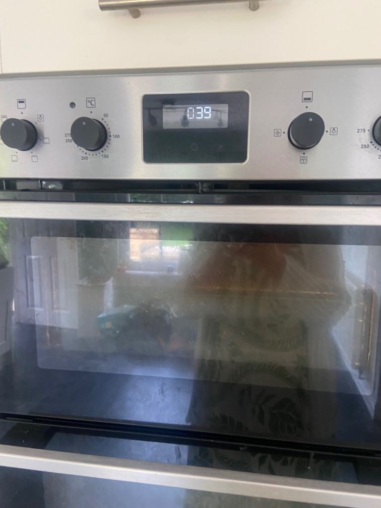 Zanussi Built-in Double Oven – Good Condition