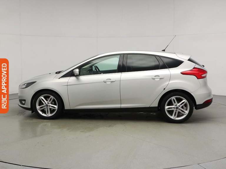 2015 Ford Focus 1.6 Zetec Hatchback 5dr Petrol Powershift Euro 6 (125 ps) Hatchback PETROL Automatic