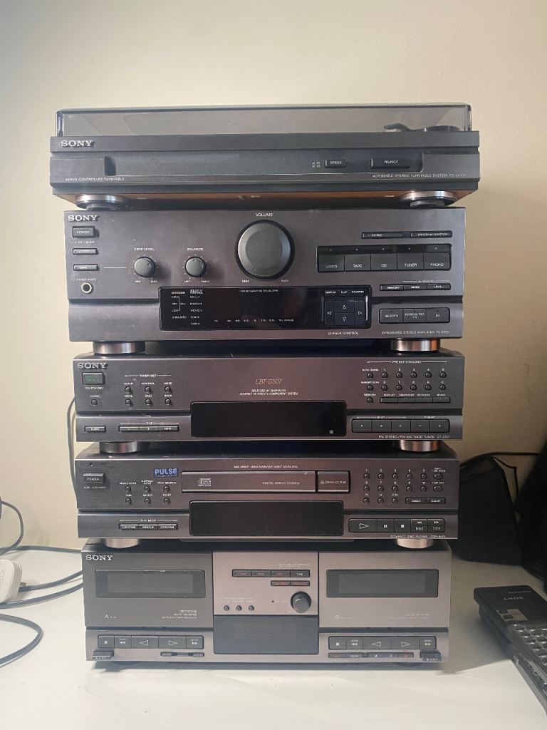 Sony LBT-D507 Hi-Fi StackSystem & Speakers, Includes All Wires & X2 Remotes