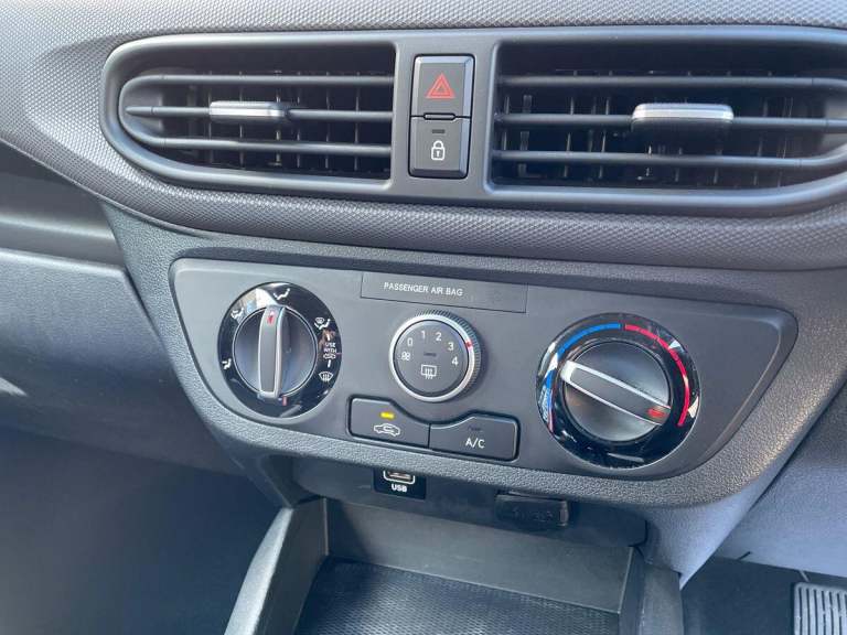 2020 Hyundai i10 1.0 MPi SE Connect 5dr HATCHBACK PETROL Manual