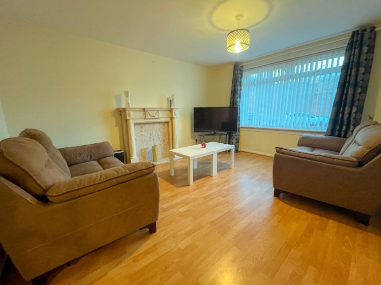 2 bedroom fully furnished flat to let 