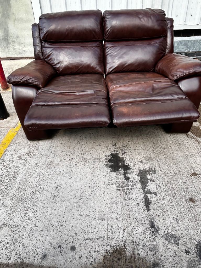 Comfortable Brown Leather Recliner Sofa – Good Condition