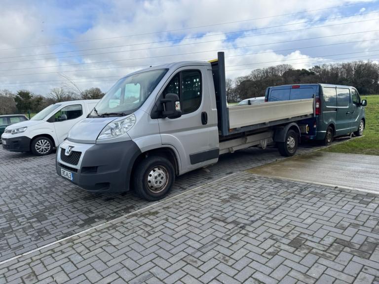 2014 Peugeot Boxer 2.2 HDi Chassis Cab 130ps CHASSIS CAB Diesel Manual