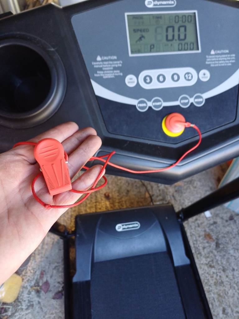 Dynamix Treadmill T2000